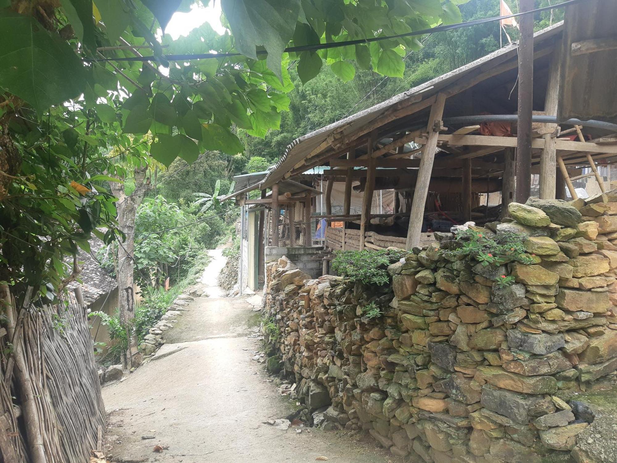 Ha Giang Historic Hotel & Tours Exterior photo