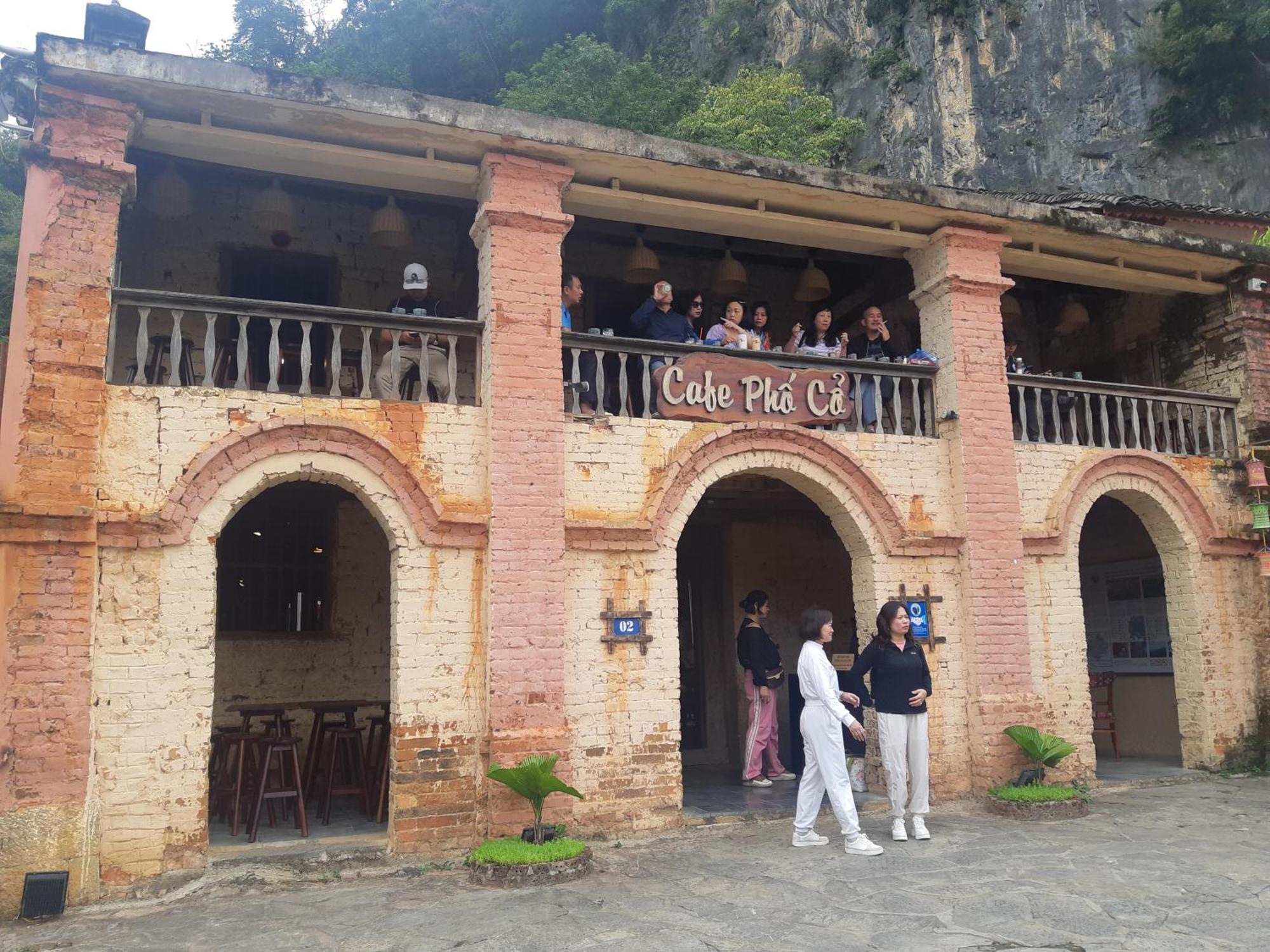 Ha Giang Historic Hotel & Tours Exterior photo